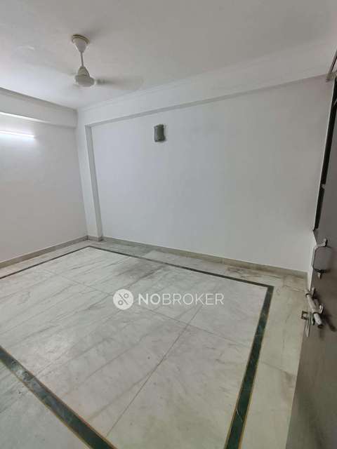 3 BHK Flat In Deepika Apartment For Sale  In Sainik Farm