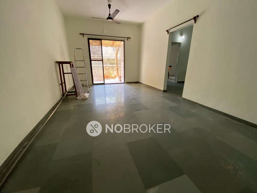 2 BHK Flat In Pramod Apartment For Sale  In Model Colony