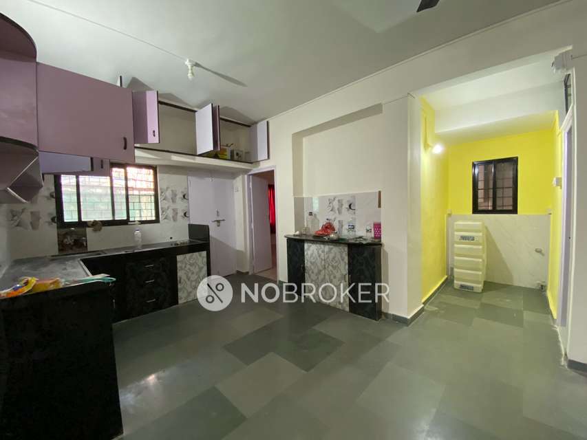 2 BHK Flat In Pramod Apartment For Sale  In Model Colony