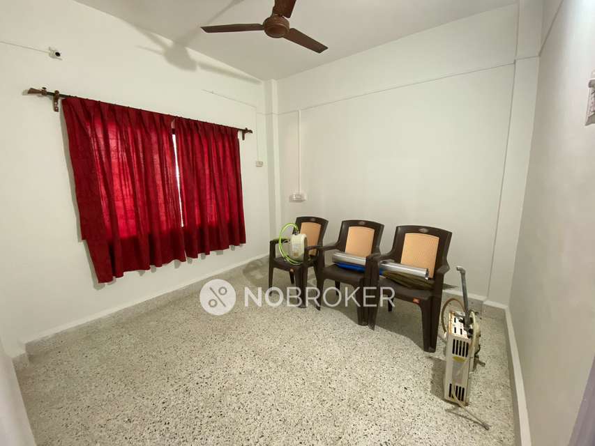 2 BHK Flat In Pramod Apartment For Sale  In Model Colony