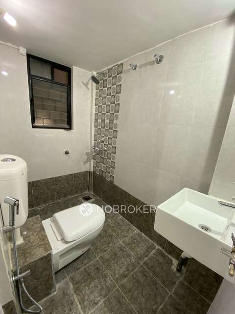 2 BHK Flat In Pramod Apartment For Sale  In Model Colony