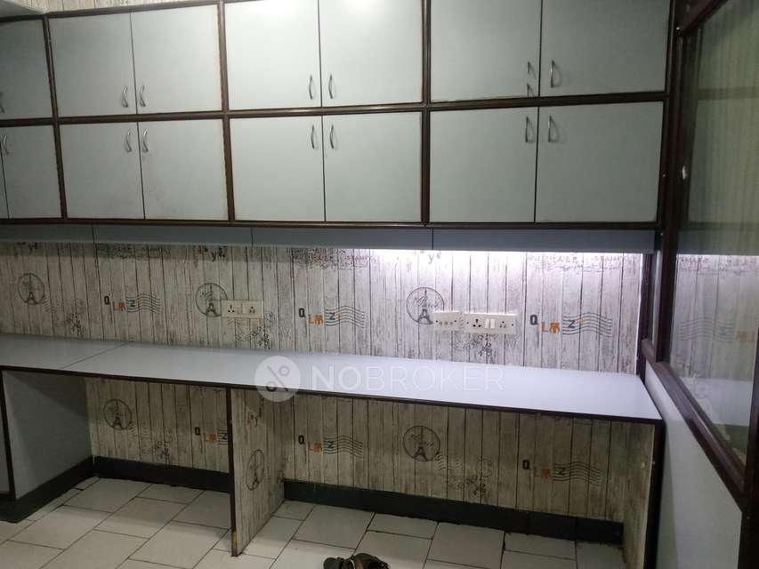 Office Space in Sector 28, Noida for Rent 