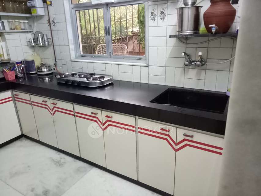 2 BHK Flat In Dev Darshan Building For Sale  In Andheri East