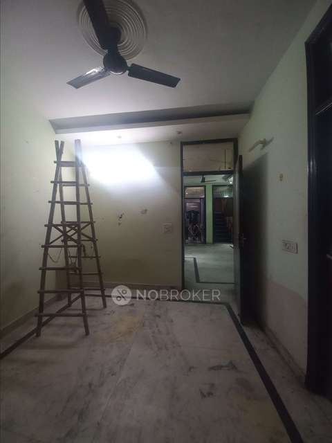 2 BHK Flat For Sale  In Ramesh Nagar