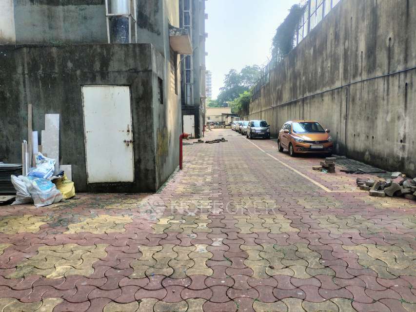 1 BHK Flat In Mountain Breeze Chs For Sale  In Powai