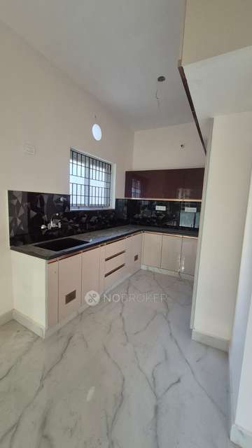 2 BHK Flat In S S Sai Flats For Sale  In Cholambedu