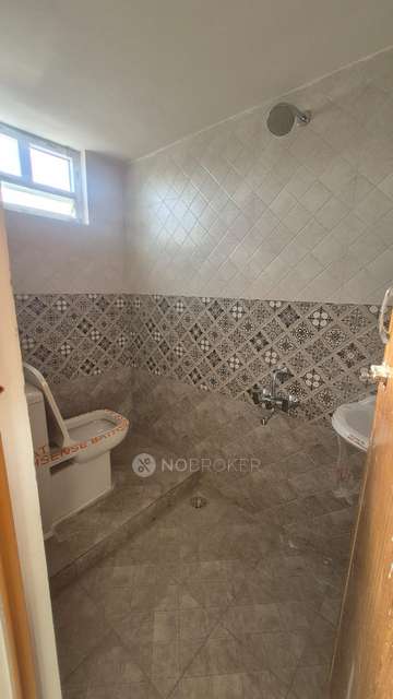 2 BHK Flat In S S Sai Flats For Sale  In Cholambedu