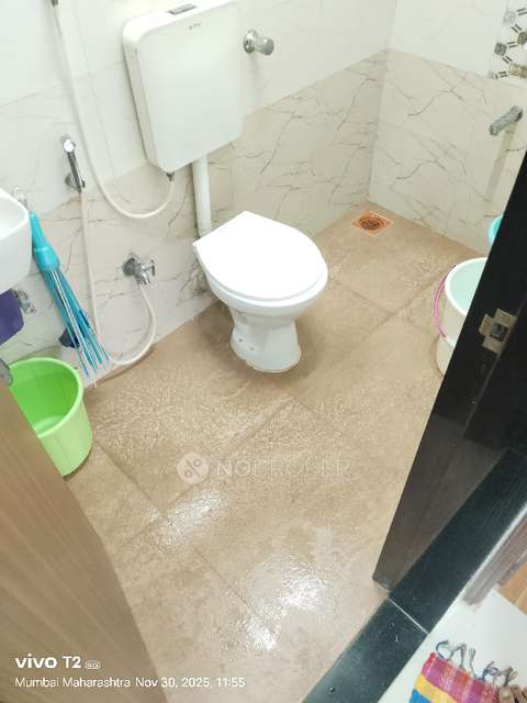 2 BHK Flat In Vighnaharta Tagore Nagar Kaivalyadham Chsl For Sale  In Building No 10, Vighnaharta