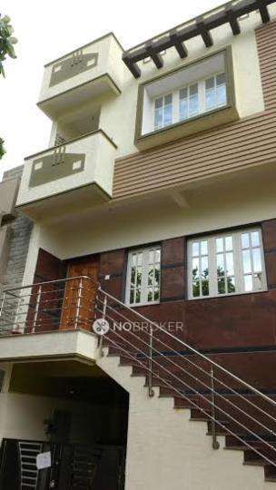 4+ BHK Flat In Standalone  Building  For Sale  In Samethanahalli