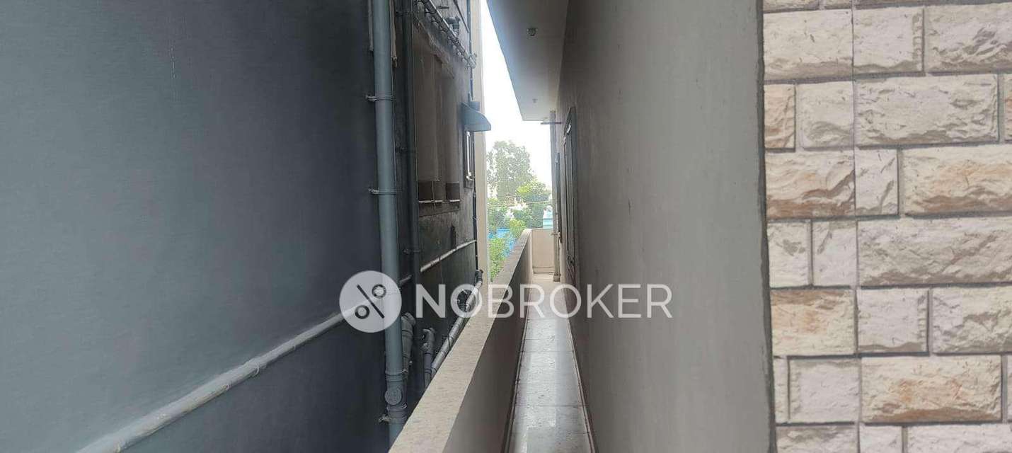 4+ BHK House For Sale  In Gajularamaram