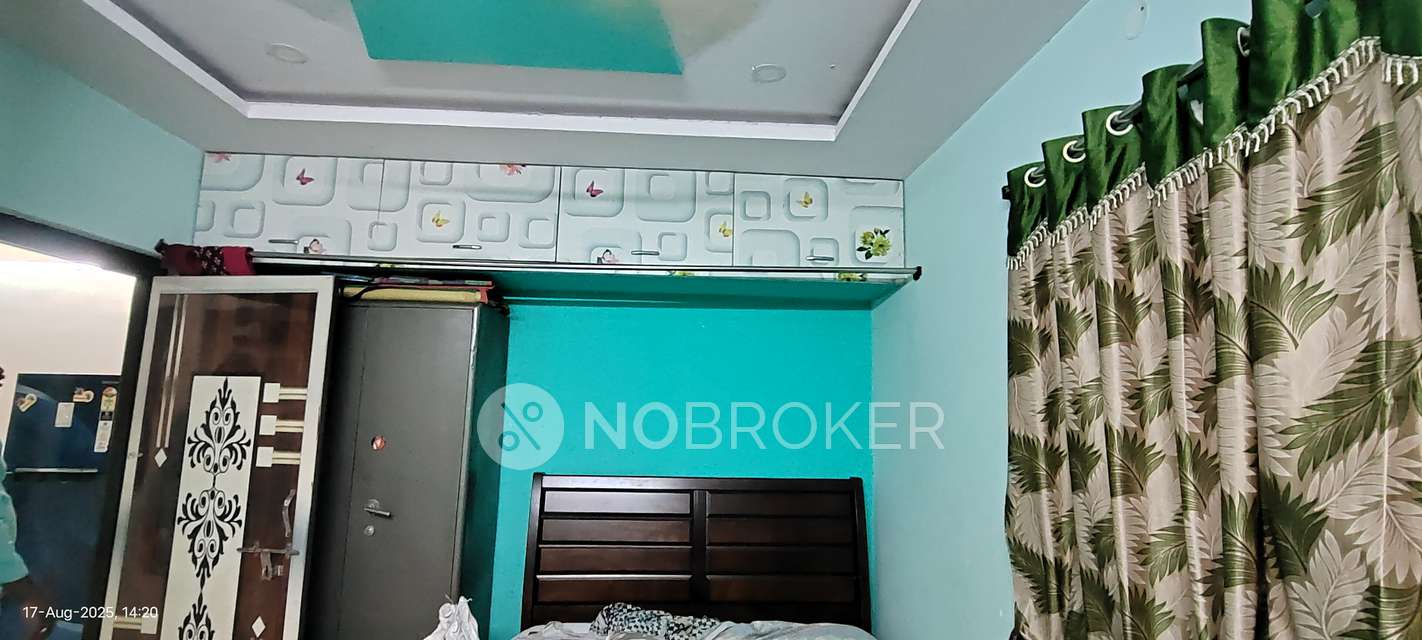 4+ BHK House For Sale  In Gajularamaram