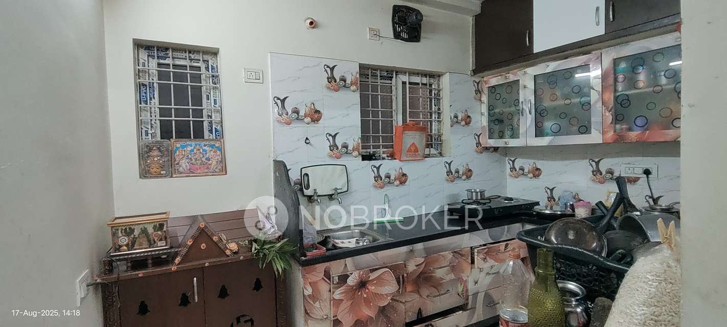 4+ BHK House For Sale  In Gajularamaram