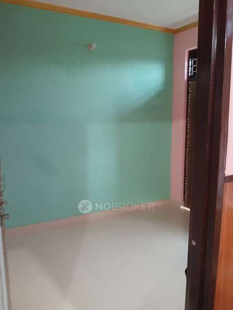 4+ BHK House For Sale  In Sainik Enclave