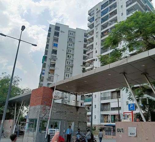 Single Room for Female In 2 BHK  In Gh07 In Crossings Republik