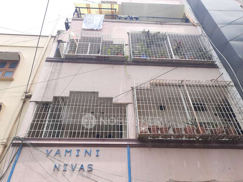 2 BHK Flat In Yamini Nivas For Sale  In Tilaknagar