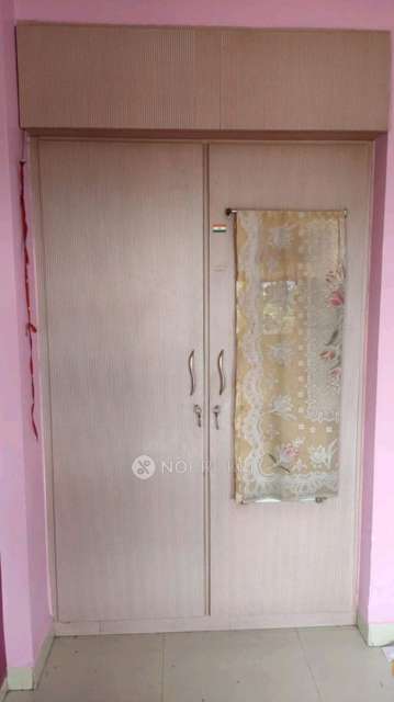 2 BHK Flat For Sale  In Bhavesh Plaza