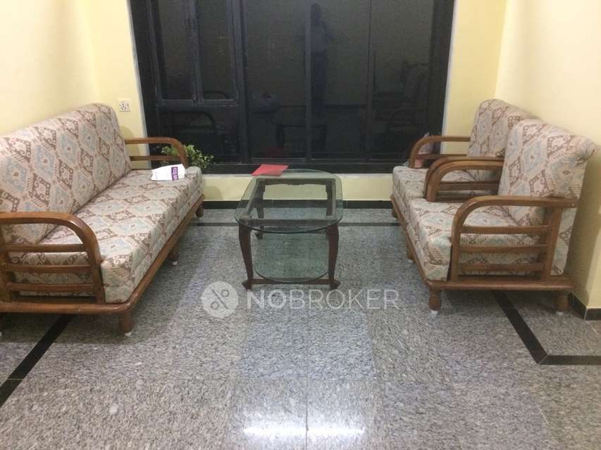 2 BHK Flat In Dheeraj Darshan for Rent  In Andheri East