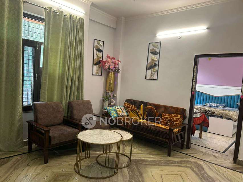 2 BHK Flat In Paltu Complex For Sale  In  Shastri Nagar