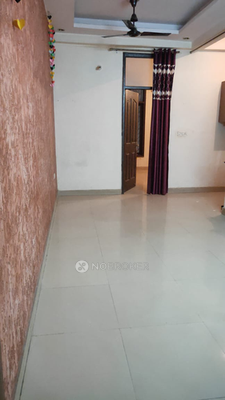 2 BHK Flat In Green Street for Rent  In Indirapuram
