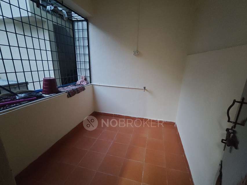 3 BHK Flat In Ashirwad Apartment  For Sale  In Popular Colony