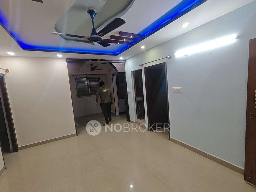 3 BHK Flat In Ashirwad Apartment  For Sale  In Popular Colony
