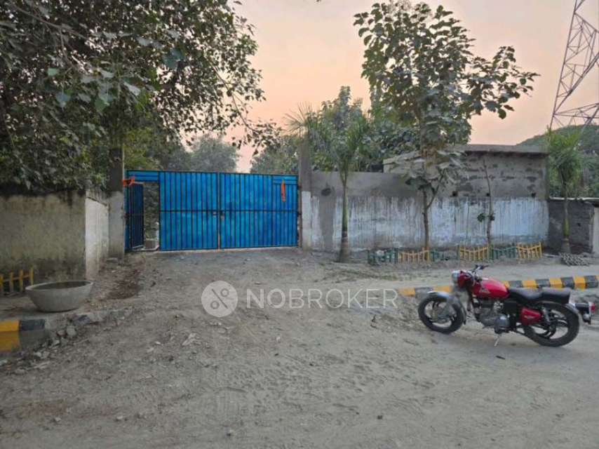 Godown/Warehouse in Sector - 133, Noida for Rent 