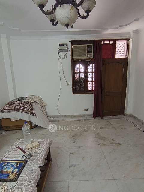 2 BHK Flat In Standalone Building   for Rent  In  Lajpat Nagar I