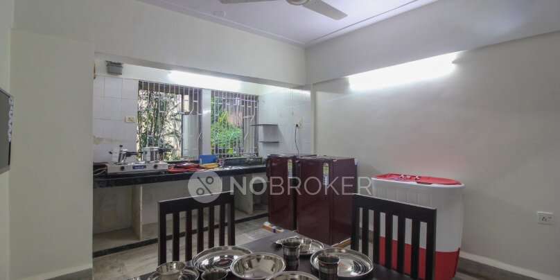 PG for Boys in Andheri East