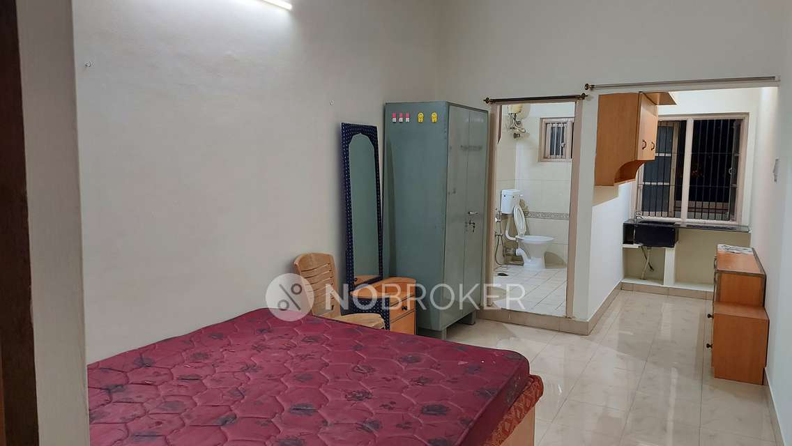 1 RK House for Rent  In Btm Layout