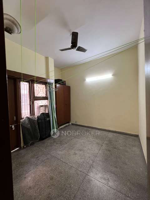 3 BHK Flat In Mausam Apartments For Sale  In Pitampura
