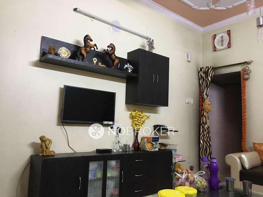 1 BHK Flat In Moti Nagar For Sale  In Moti Nagar