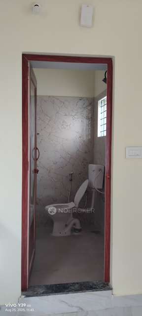 4+ BHK House For Sale  In Huskur Gate