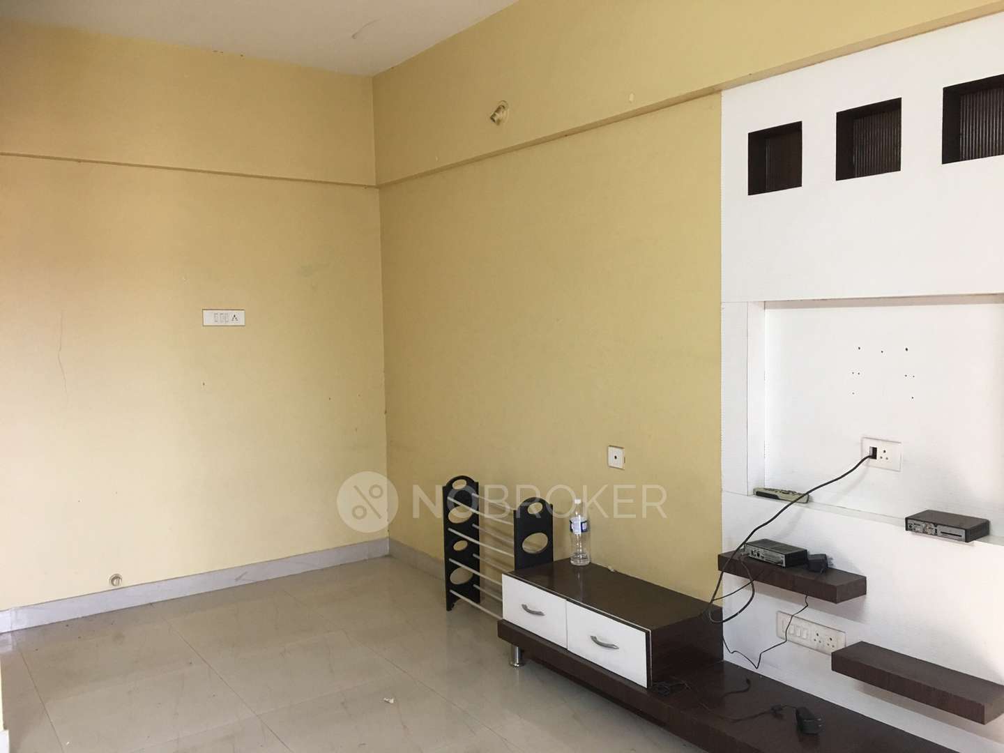 Ganga Skies PimpriChinchwad, Without Brokerage Semifurnished 2 BHK