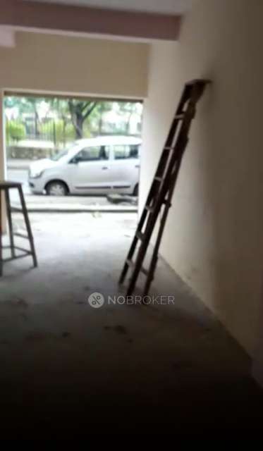 Shop in Vashi, Mumbai for sale 