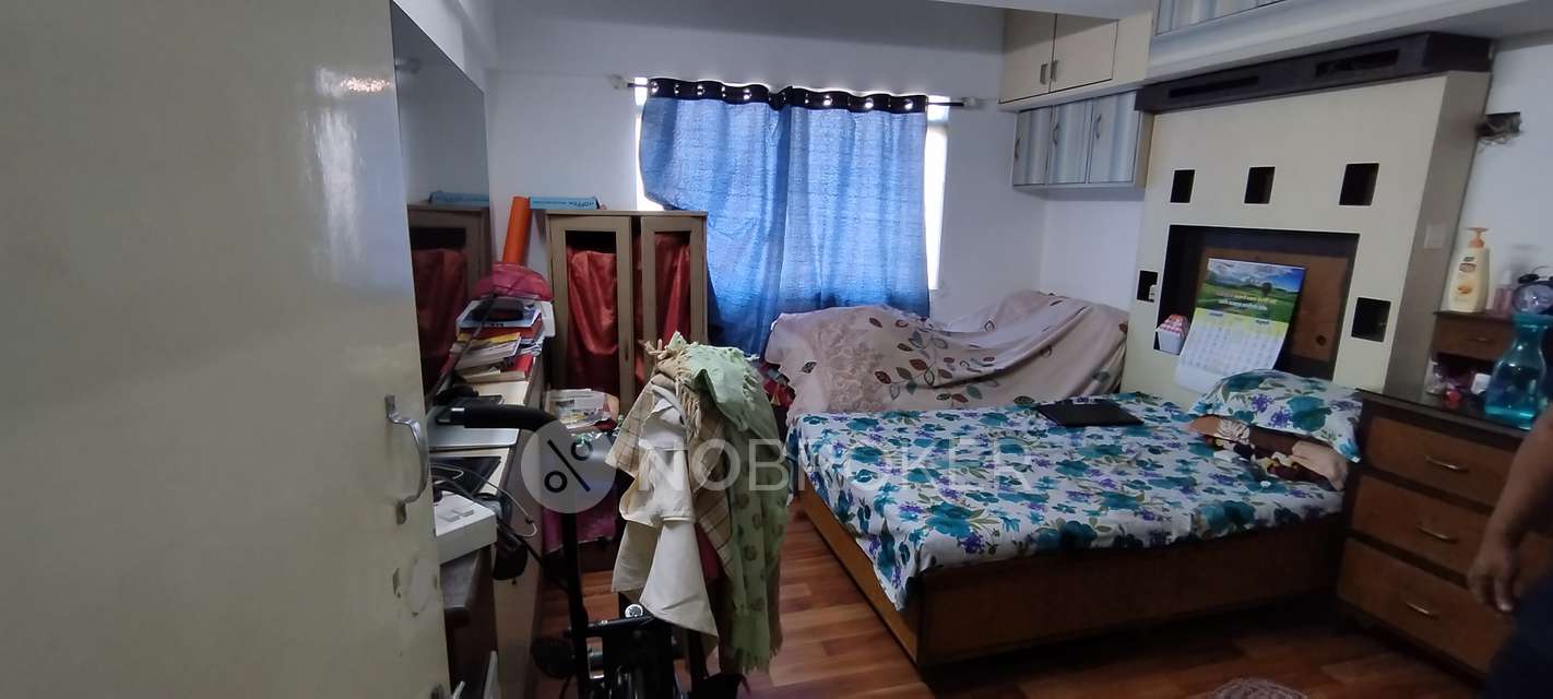 3 BHK Flat In Disney Park For Sale  In Wanwadi