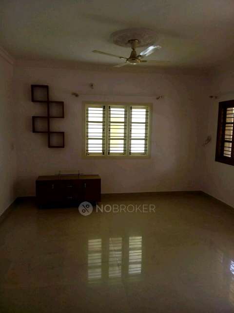 1 BHK Villa In Sb for Rent  In Varadharaja Nagar