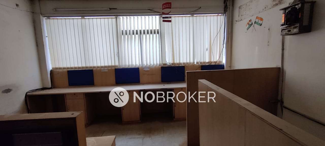 Shop in Sector 50, Noida for Rent 
