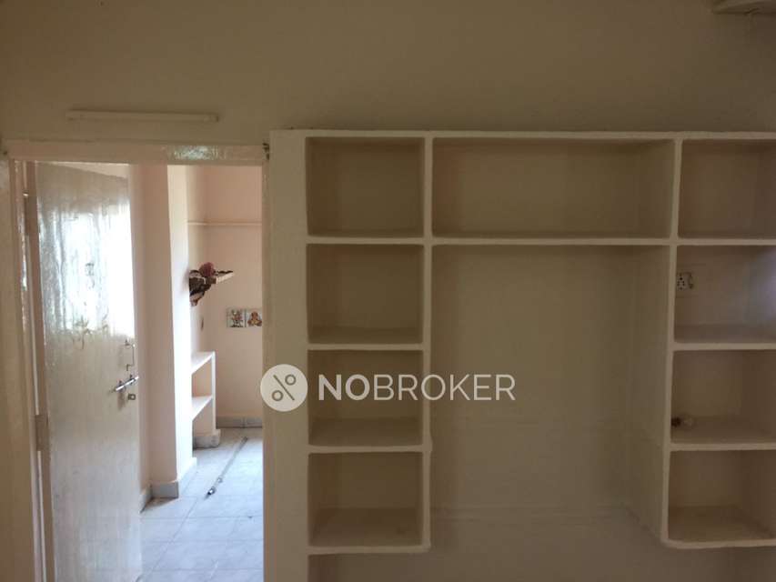 2 BHK Flat In Sri Kalki Gardens For Sale  In Madeenaguda