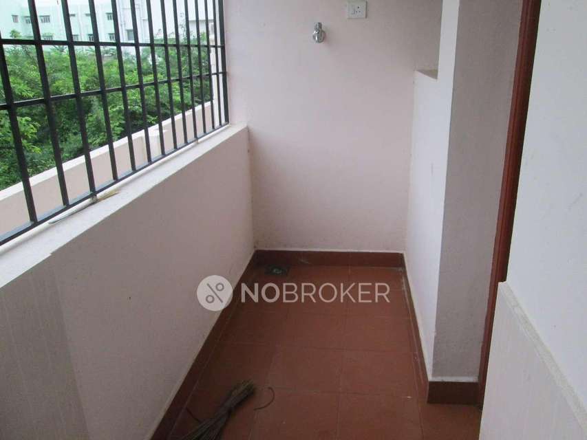 2 BHK Flat In Sarvamangala Apartment For Sale  In Senneer Kuppam