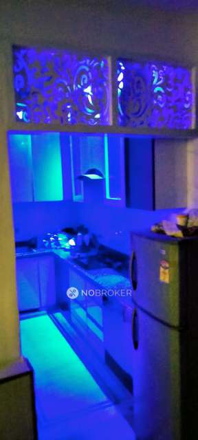 2 BHK Flat In Sb For Sale  In Shakurpur