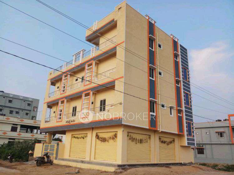 4+ BHK House For Sale  In Indresham