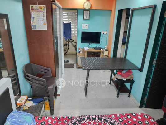 1 RK Flat In Siddhivinayak Chs for Rent  In Kandivali West