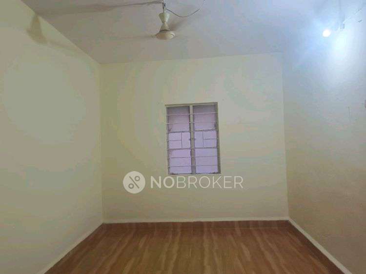 Shared Room for Female In 1 BHK  In Indraprastha Apartment In 2, Maruti Mandir Rd, Navnath Colony, Hadapsar Gaon, Hadapsar, Pune, Maharashtra 411028, India