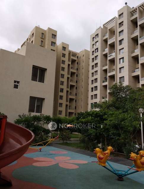 2 BHK Flat In Gulmohar Primrose for Rent  In Wagholi