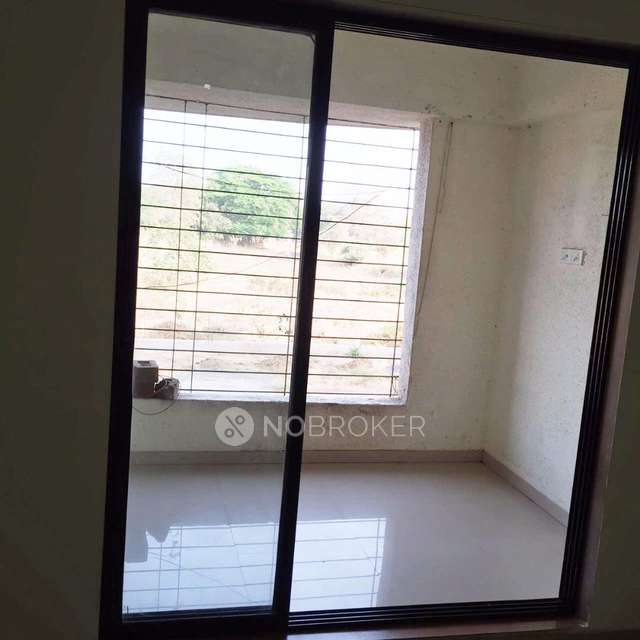 2 BHK Flat In Radhey Residency Chsl , Phase 1 For Sale  In Vichumbe