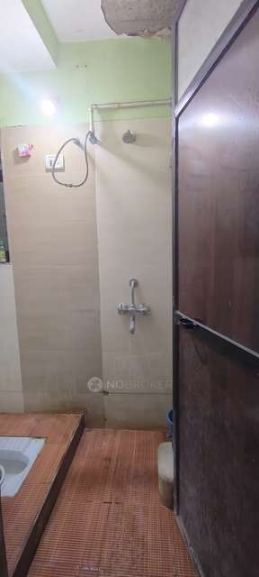 2 BHK Flat In Radhey Residency Chsl , Phase 1 For Sale  In Vichumbe