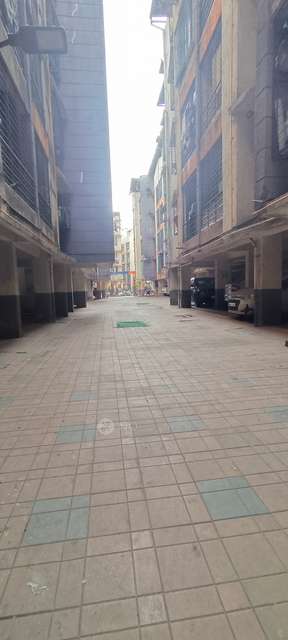 2 BHK Flat In Radhey Residency Chsl , Phase 1 For Sale  In Vichumbe