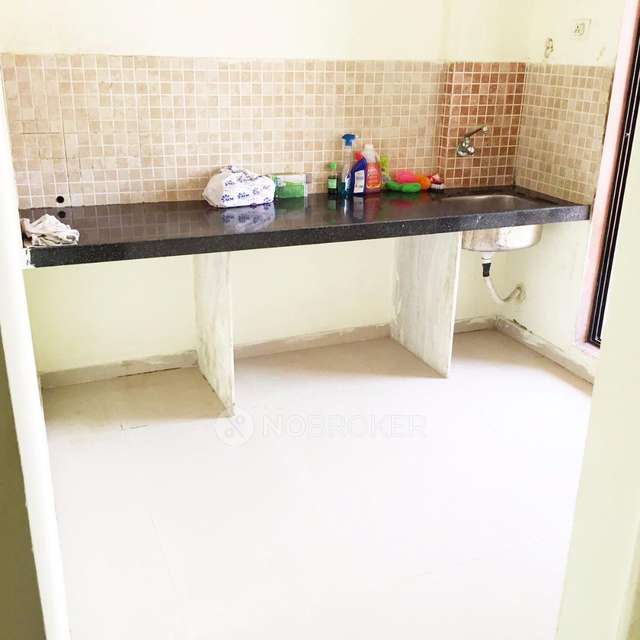 2 BHK Flat In Radhey Residency Chsl , Phase 1 For Sale  In Vichumbe