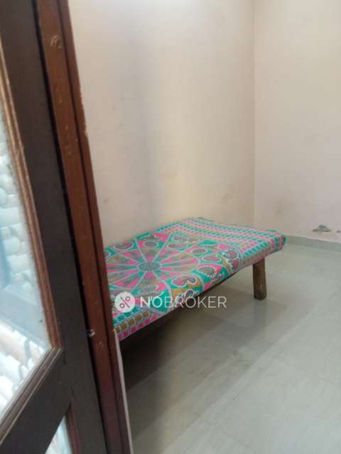 1 RK House for Rent  In Sector 70