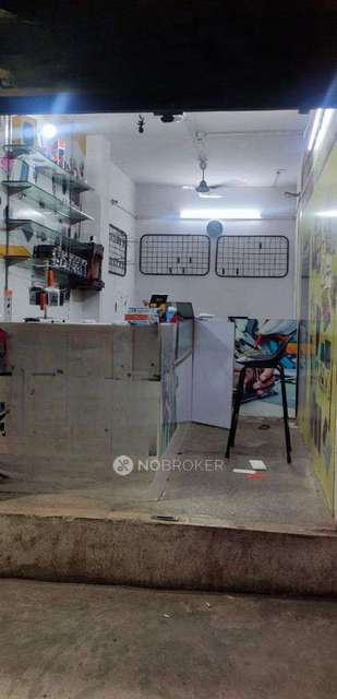 Shop in Munirka, Delhi for Rent 